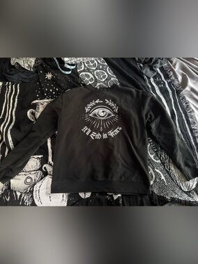 It’ll End In Tears Sweater Sz L